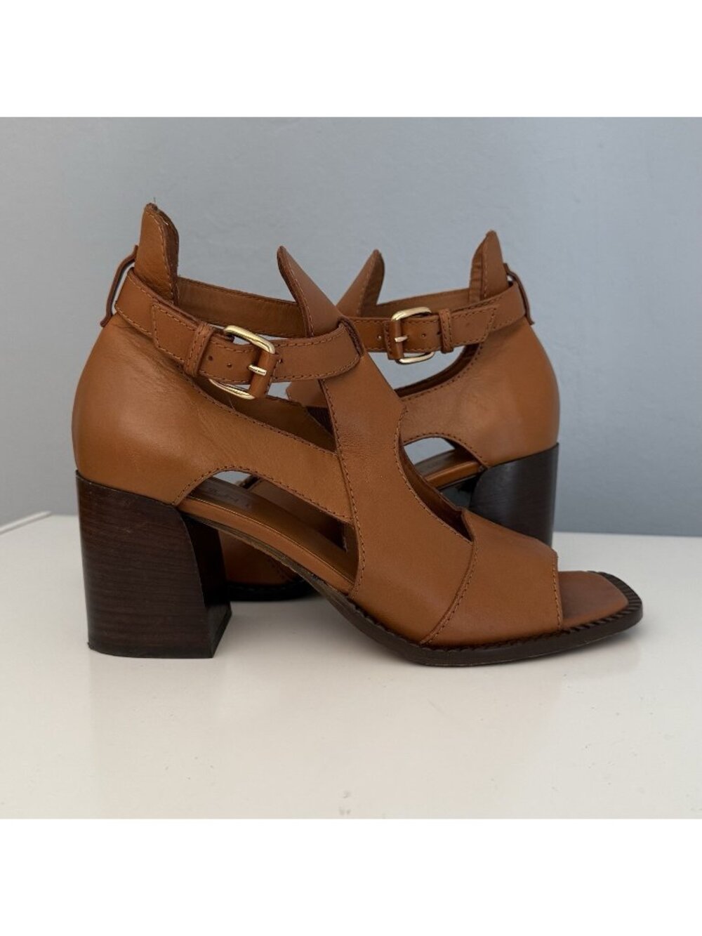 M. Gemi Arianna Tan Block Heel Sandals Size 41